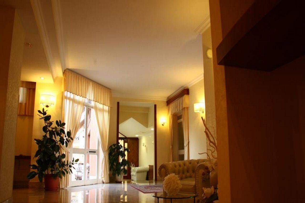 Hotel Citta 2000 Рим Экстерьер фото