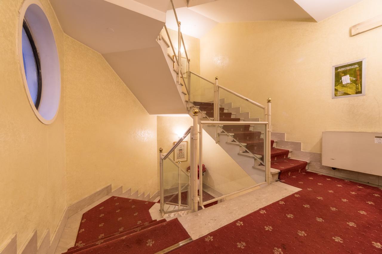 Hotel Citta 2000 Рим Экстерьер фото