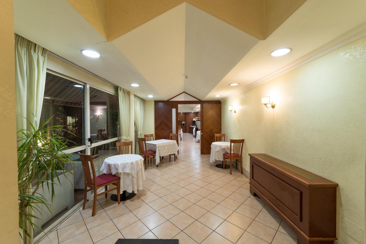 Hotel Citta 2000 Рим Экстерьер фото